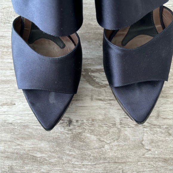 MARNI Platform Heels Satin Black Blue Size 39 Ready To Wear Spring 2008 - Picture 5 of 13